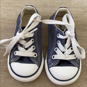 Navy blue Converse